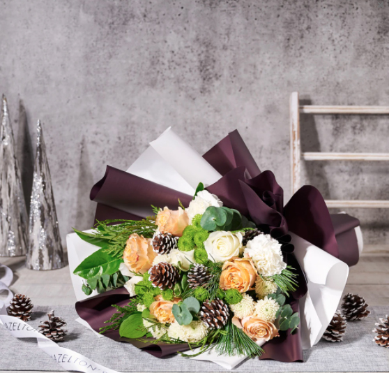 Send Christmas flowers to Hochiminh city