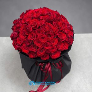 Flowers for proposing to your girlfriend in Saigon