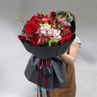 Fresh flower bouquet Saigon