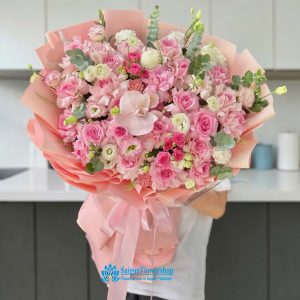Order love flowers online in Saigon