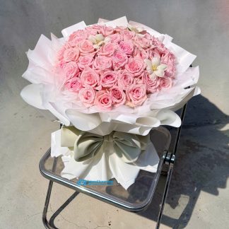 Engagement bouquet is just for you