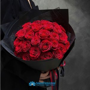 Red roses for your lover