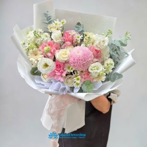 Romantic bouquet of flowers for you