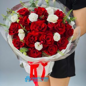 Flowers to give to your girlfriend