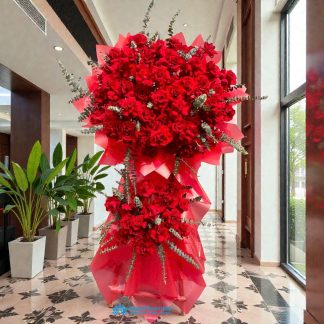 Send congratulatory flowers to business partners in Saigon
