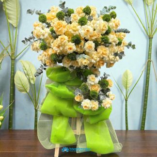 Congratulatory flowers in vibrant yellow tones